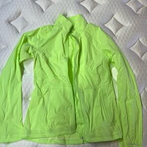 Lululemon fast and free windbreaker